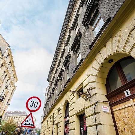 Roeck Premier Downtown Residence Budapest Eksteriør bilde